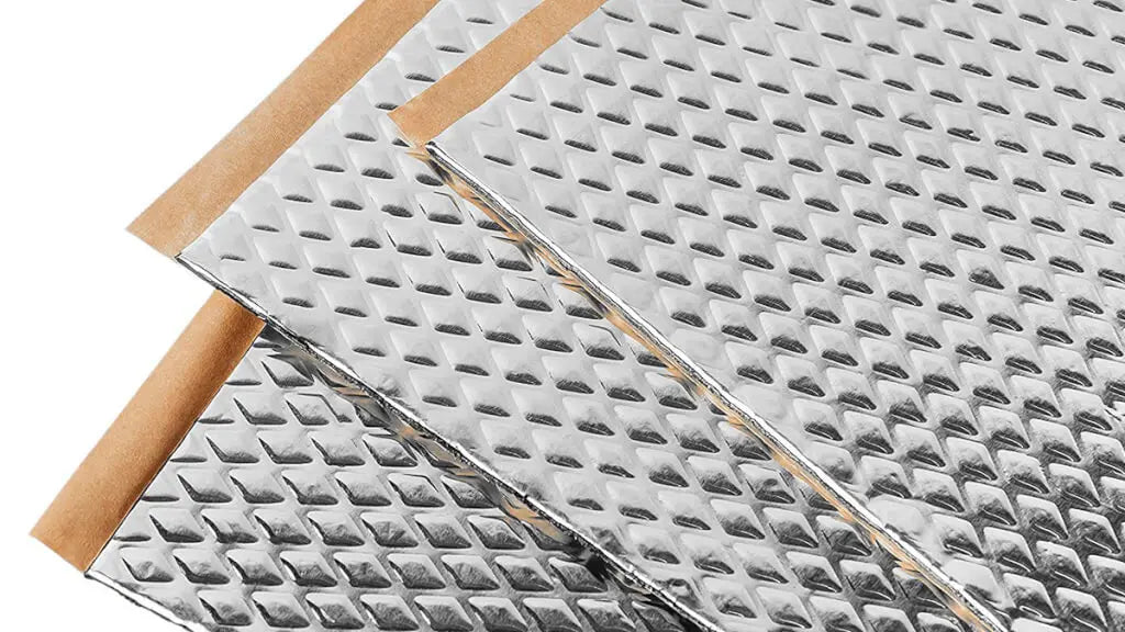 Láminas Insonorizantes Blockade: Tranquilidad y Confort en Cada Viaje