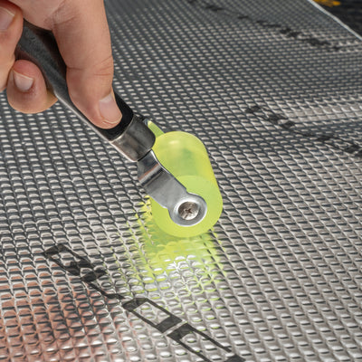 Rodillo de instalación con mango ergonómico